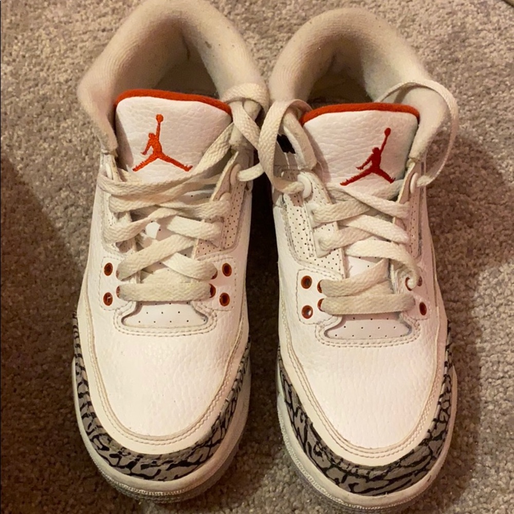 Jordan Retro 3 Hall of fame (Grade school)